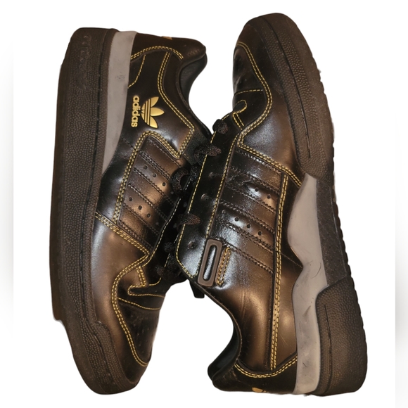 ADIDAS BLACK FORUM LO FTR SNEAKERS - Picture 2 of 4